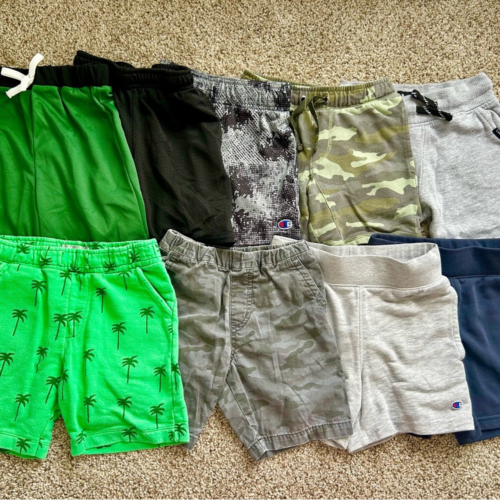 Kids boy shorts bundle, Size SX / S